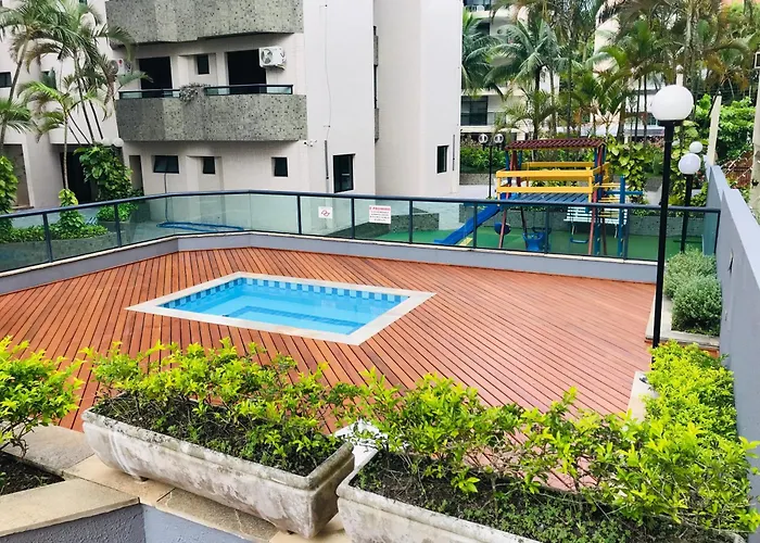 Apto A 2 Min A Pe Da Praia - Edificio Monte Carmel Guarujá